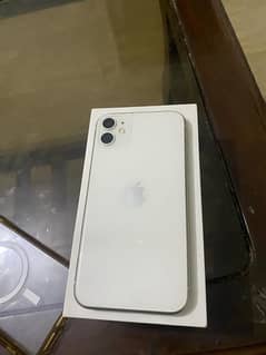 iphone 11 with complete box 0
