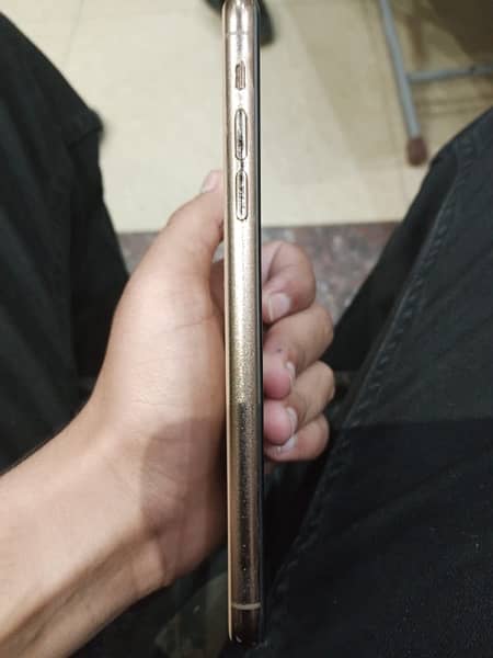 iPhone 11 Pro Max for sale 7