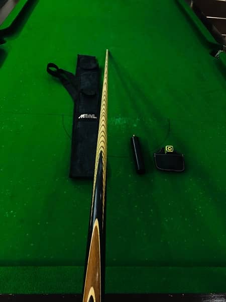 BLP One pce Snooker Cue 0