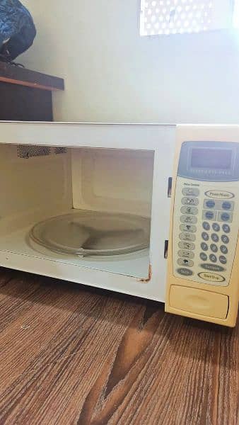 Waves Microwave Oven For Sell 1