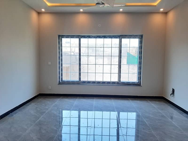 Designer house with imported material installed is available for rent 5