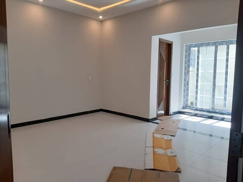 Designer house with imported material installed is available for rent 9