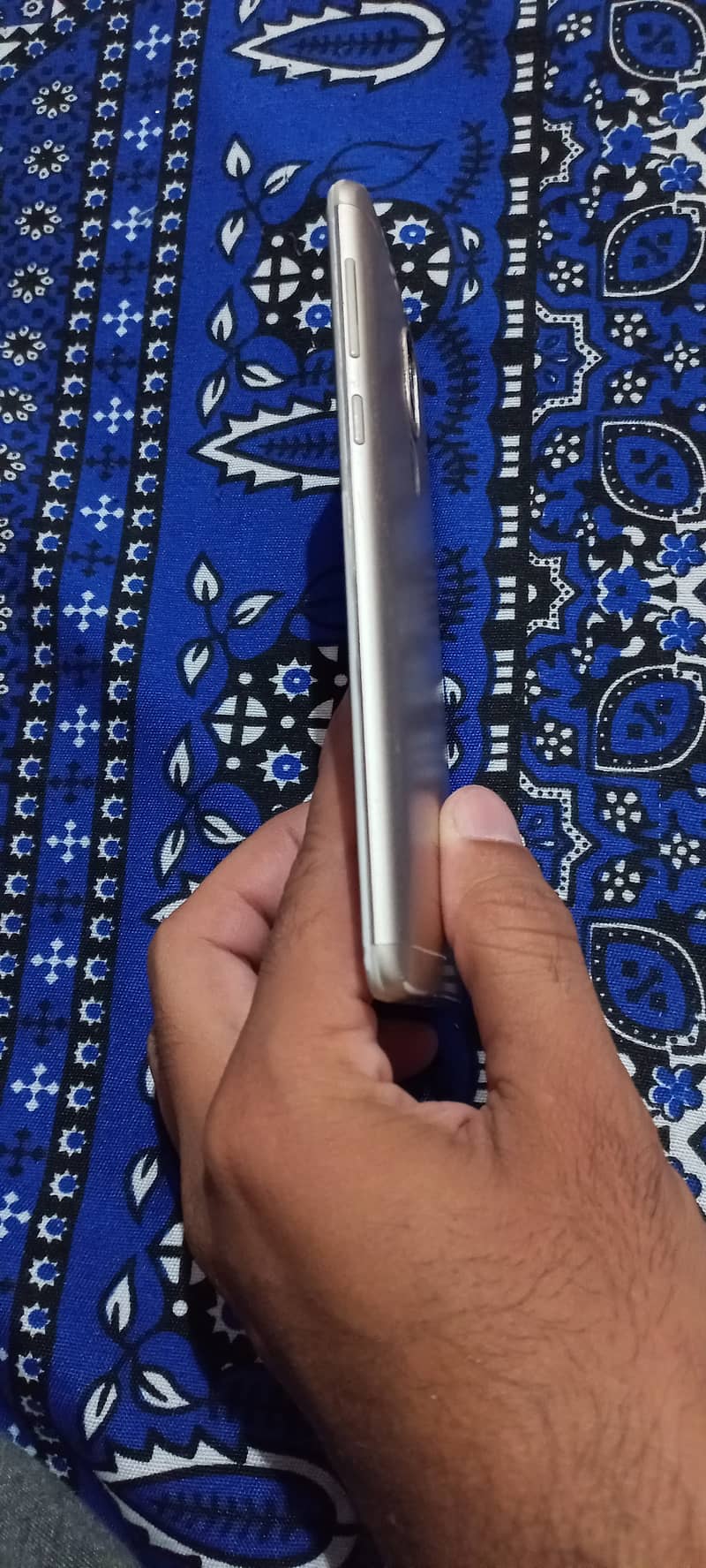 Huawei Honor 6x storage 3/32 for sale in good condition 3