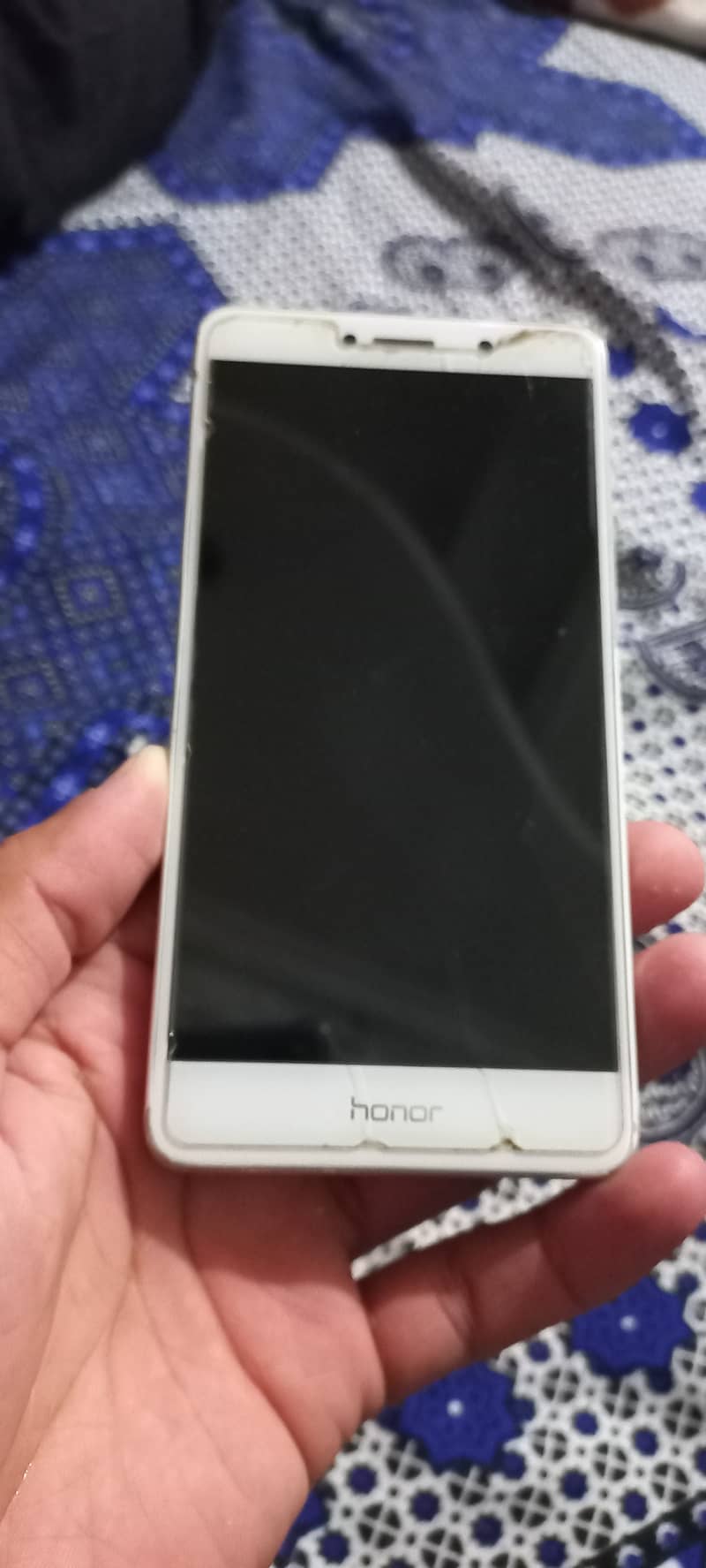 Huawei Honor 6x storage 3/32 for sale in good condition 6