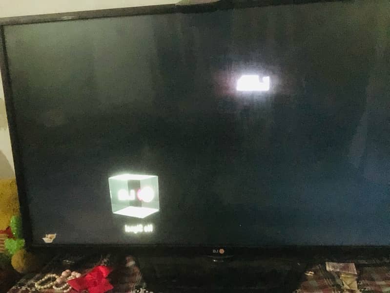 Original LG LED TV 42’Inch with smart Tv Device Free 0