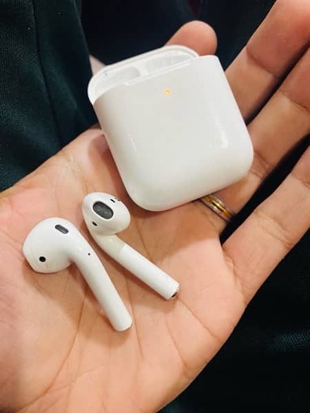 apple airpods series 2 0