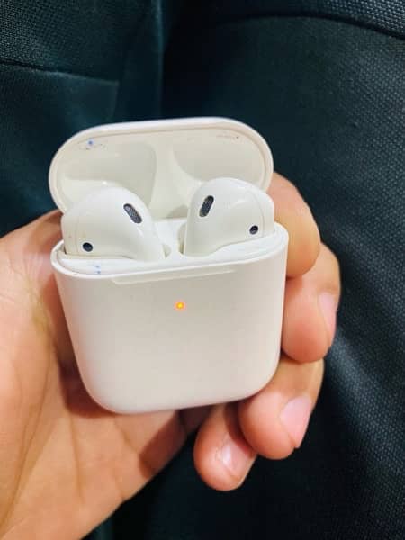 apple airpods series 2 2