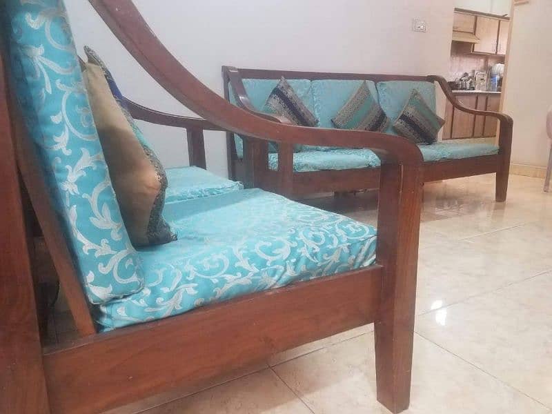 Pure Sheesham Wood 5 Seater Sofa Set Condition Like New 2