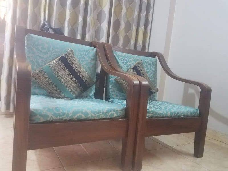 Pure Sheesham Wood 5 Seater Sofa Set Condition Like New 3