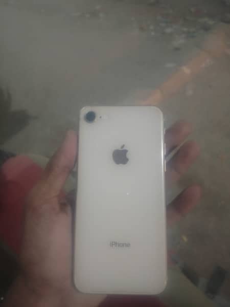 i phone 8 non pta buy pass conditions 10/10 watsapp and phone number 3