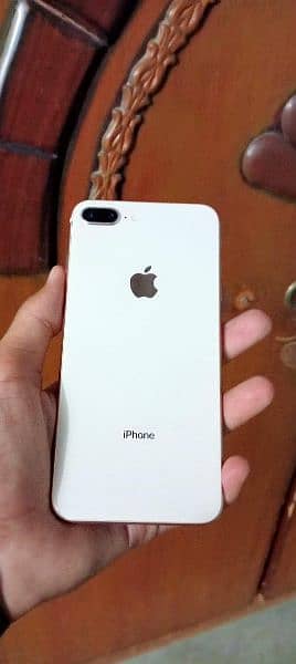 iPhone 8 plus 64 GB  PTA aprov Battery 100 condition 10/10 argent need 5