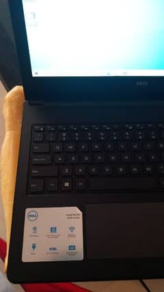 dell Inspiron 15 core i3 5th gn touch screen