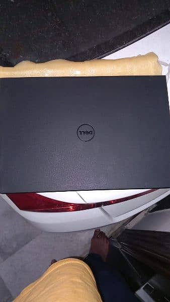 dell Inspiron 15 core i3 5th gn touch screen 5