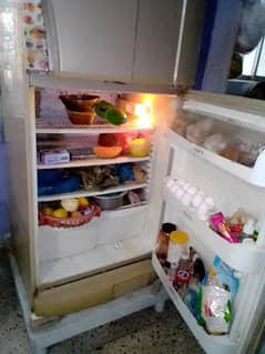 pel refrigerator good condition