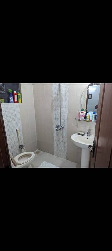 owner built 5.5 marla house for sale in R1 block Johar town Lahore 8