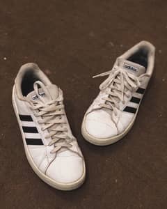 ADIDAS sneaker shoes