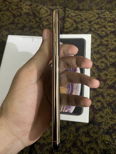 iphone xs max 256gb PTA approved 1