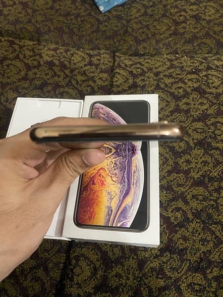 iphone xs max 256gb PTA approved 5
