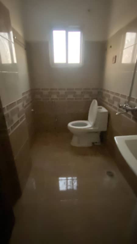 Flat For Sale In Phase 4b Water Elec Left Available 8