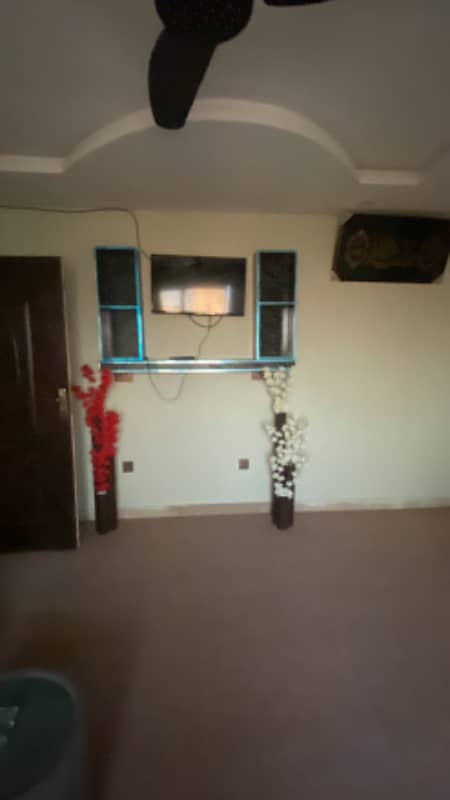 Flat For Sale In Phase 4b Water Elec Left Available 9