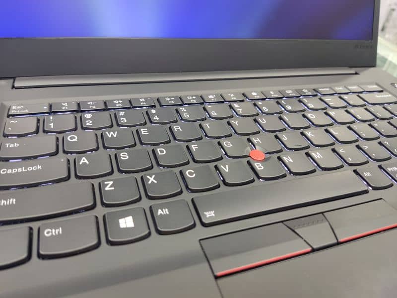 Lenovo X1 Xtreme Gen 2 9th Generation Corei7 Professional Laptop 10