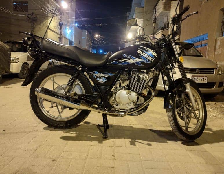 Suzuki GS 150 SE 2021 model total original bike 4