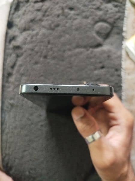 Xiaomi Redmi note 13 (8/256) 5