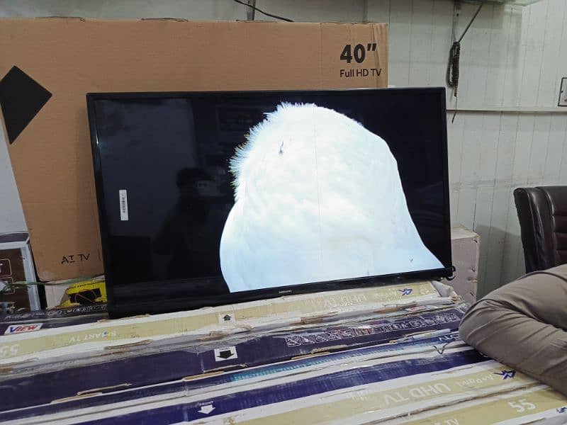 43 inch Samsung Led Tv Smart 8k UHD box pack 3 years warranty 1