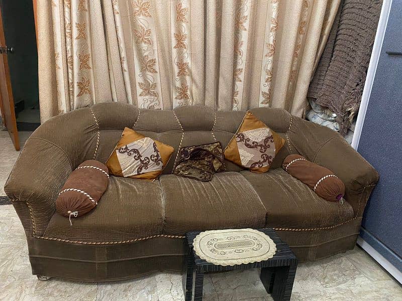 5 seater sofa set for sell 0