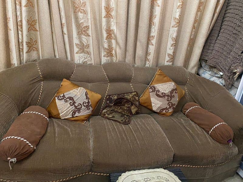 5 seater sofa set for sell 1