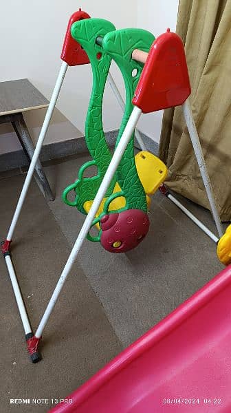 Ladybird swing for kids 2