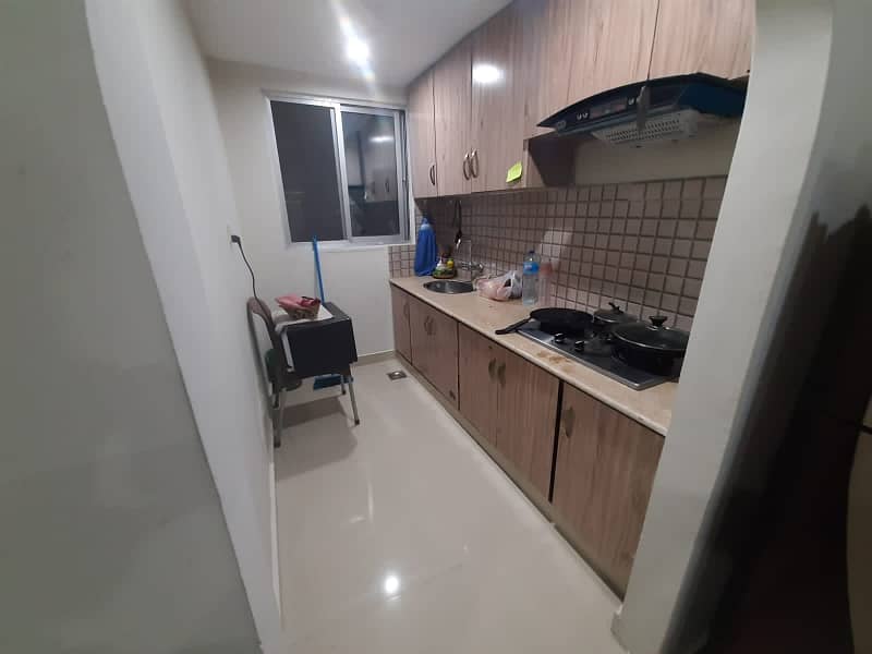 Fully Furnished 2 Bed Apartment Available For Rent 4
