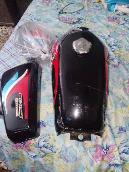 black fuel tank an side cover 1998 power plus 2