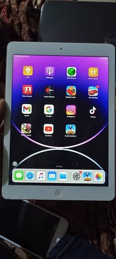 ipad air1 32gb urgent or exchange possible with pta iphone