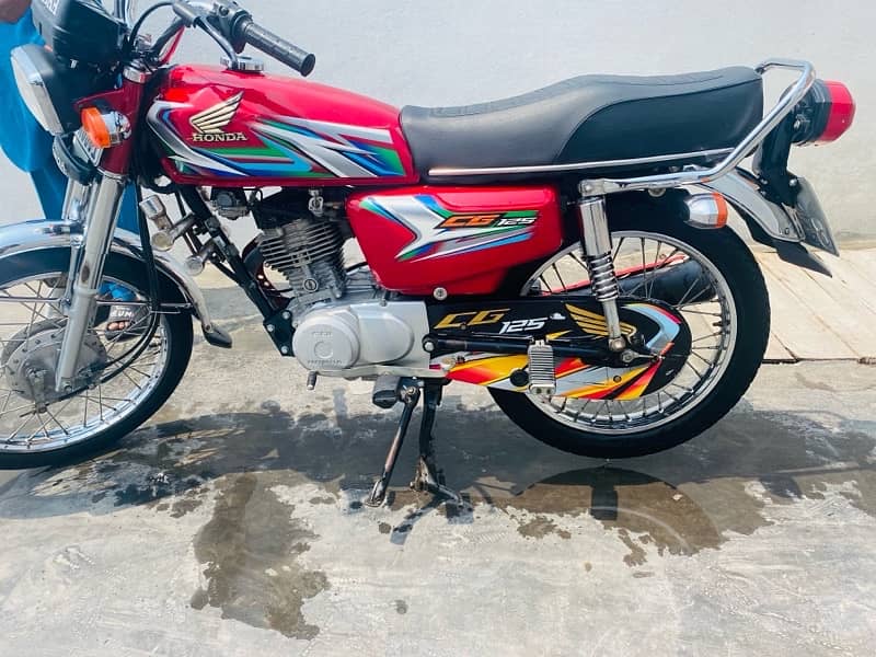 HONDA 125 2023 MODEL ALL OK NO WORK REQUIRED JUST BUY AND RIDE WHATSAP 0