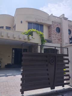 Bahria Town Safari Villas For Rent Top Class Location For More Info Call Us Any Time