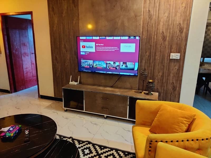 F11 daily basis one bed plus tv lounge for rent with all basic 0