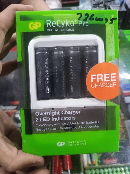 Charger GPwith AA batteries recharge 2000mah 0