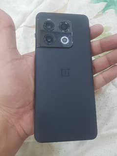 Oneplus 10 pro global 8+8gb 128gb nonpta bought from dubae. read ad plz