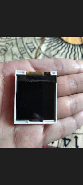 Keypad Mobile LCD's (200 ki ek hy) 6
