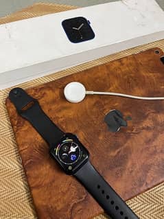 apple watch series 6 40 mm blue dial