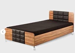 Interwood bed