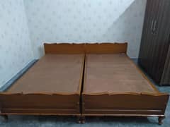 wooden bed 0