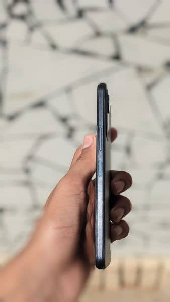 infinix note 11 condition 10/10 with box and charger amoled diplay 5