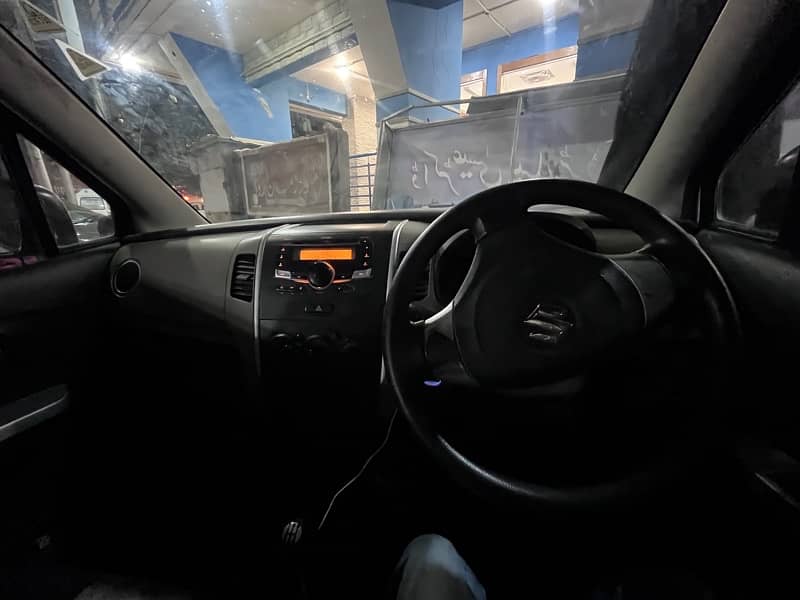 Suzuki Wagon R 2019 13