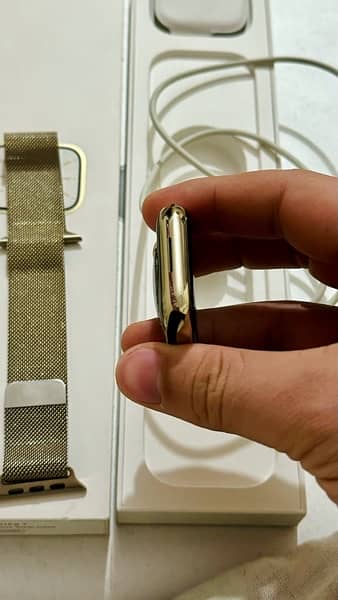 Apple watch stainless steel Gold 45 2