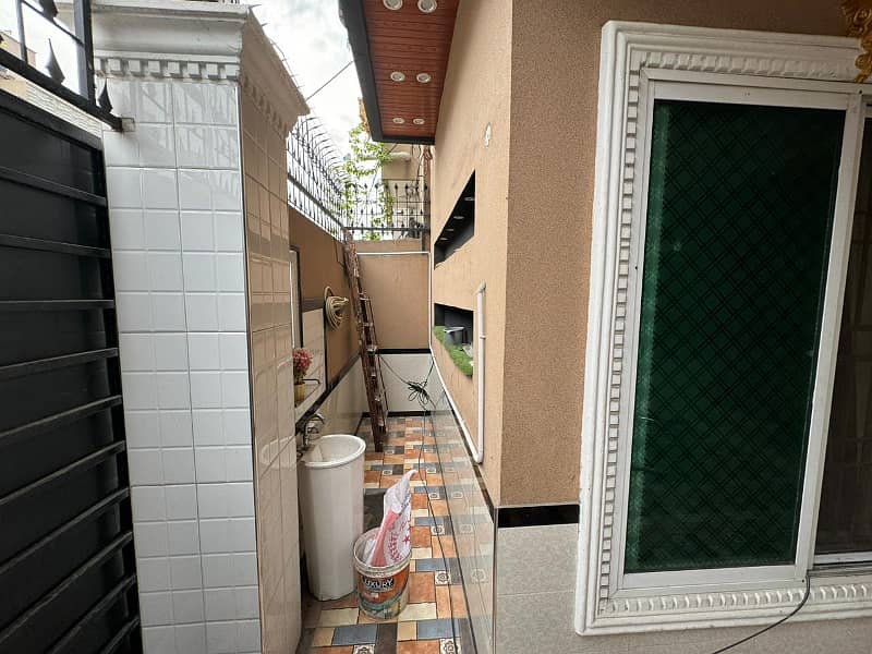 4 Marla Used House For Sale In Al Rehman Garden Phase 2 1