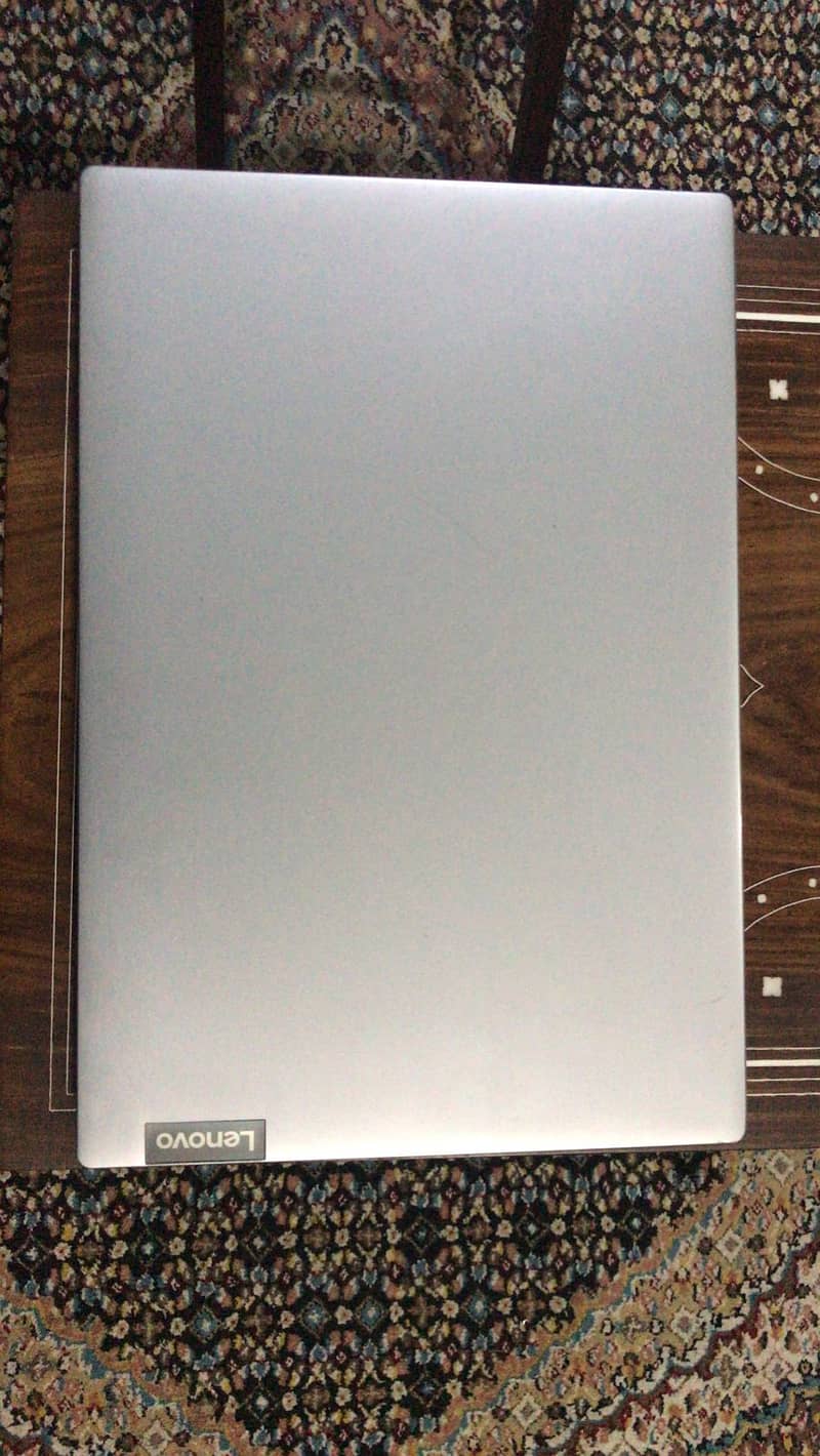 Lenovo Ideapad S145-15IIL 1
