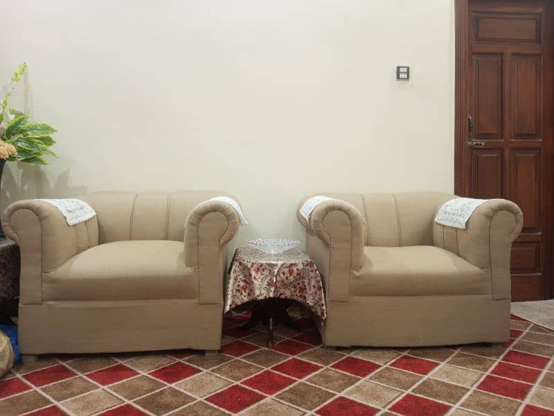 5 seater sofa, Condition is like brand New. . 0