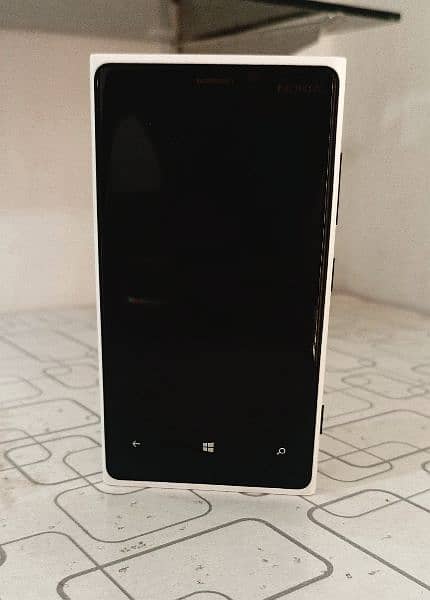 NOKIA LUMIA 920 Mint Condition Apps Store Working 1